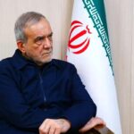 آغاز به کار کانال «انتخاب» در پیام‌رسان «بله» و «روبیکا» 
ببینید/ بازدید سر زده رئیس‌جمهور از یک فروشگاه در تهران