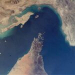 ببینسد | سرهنگ آمریکایی: عبور نفتکش‌ها فقط با یوان چین ممکن است!