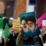 ببینید | راهپیمایی خودرویی و موتوری مشهدی‌ها در محضر امام رضا(ع) در حمایت از نیروهای مسلح و محکومیت جنایات دشمن آمریکایی – اسرائیلی