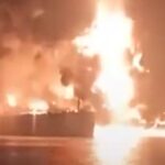 ببینید | نجات ۲۵ نفر از نفتکش استرالیایی بعداز هدف‌ قرار گرفتن در نزدیکی بندر ام‌قصر توسط امدادگران عراقی