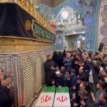 ببینید | طواف پیکر شهید دکتر لاریجانی و پسرش در حرم حضرت معصومه (س)