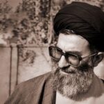 ببینید | لحظه پخش فیلمی از رهبر شهید انقلاب در میدان انقلاب