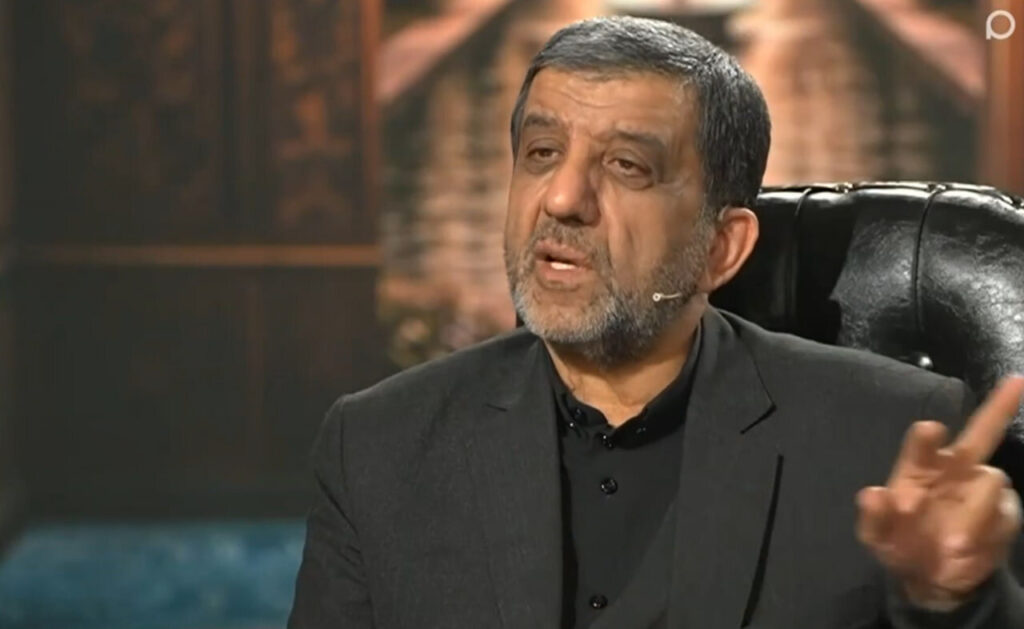 ببینید | ضرغامی در تلویزیون: رهبر انقلاب شهادت را مثل یک شهد شیرین برای تقویت شجریه طیبه انقلاب نوشیدند