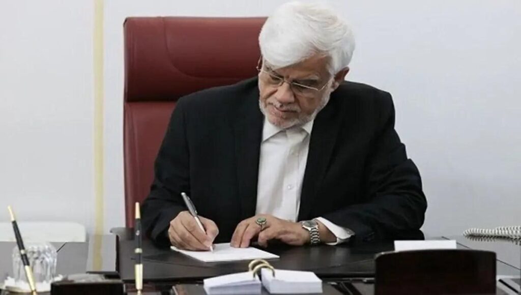 واکنش عارف به گزارش دهی ونس به نتانیاهو بعد از مذاکرات؛ برای نخستین‌بار در تاریخ، یک مقام ارشد دولتی «گزارش‌های روزانه» به رئیس یک کشور دیگر می دهد