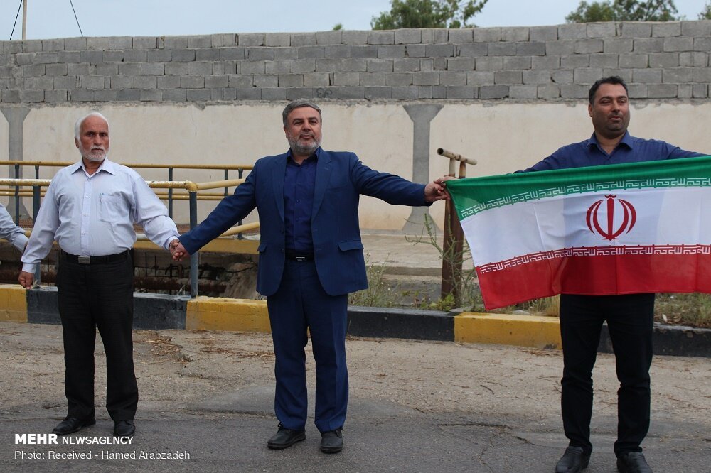 ببینید | زنجیره انسانی مردم ترکیه مقابل نیروگاه تبریز ببینید | زنجیره انسانی مردم ترکیه مقابل نیروگاه تبریز