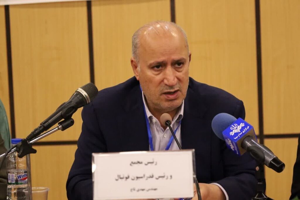 ببینید | مهدی تاج، رئیس فدراسیون فوتبال: در مورد ویزای بازیکنان باید صبر کنیم ببینیم چه میشود ببینید | مهدی تاج، رئیس فدراسیون فوتبال: در مورد ویزای بازیکنان باید صبر کنیم ببینیم چه میشود