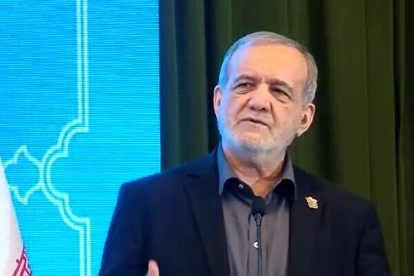ببینید | پیغام پزشکیان به فارسیزبانان حامی حمله به ایران: خجالت نمیکشید؟ شما... ببینید | پیغام پزشکیان به فارسیزبانان حامی حمله به ایران: خجالت نمیکشید؟ شما...
