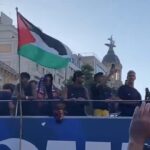 آغاز به کار کانال «انتخاب» در پیام‌رسان «بله» و «روبیکا» 
ببینید / لامین یامال در جشن قهرمانی بارسلونا پرچم فلسطین را برافراشت