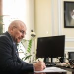 قالیباف از سه جنگ تحمیلی ایران نوشت + متن پیام