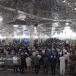 شوقِ بندگی در صف عاشقان؛ حرم مطهر امام رضا(ع)
