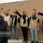 ادای احترام خادمان مرز شلمچه به رهبر شهید انقلاب