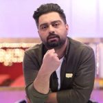 ببینید | مجری تلویزیون: تمام دنیا درحال تماشاست که رهبر شهید ما چقدر طرفدار داشت