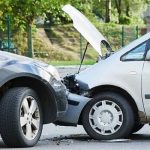 ببینید | تصادف خطرناک در ابوظبی به دلیل استفاده از تلفن همراه هنگام رانندگی