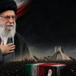 عکس | خودروی حامل پیکر مطهر امام شهید آماده ورود به مسیر تشییع