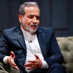 ببینید   سید عباس عراقچی در نجف اشرف: ما سالی یک بار به اینجا می‌آییم و…