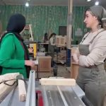 ببینید | وقتی خطر از بیخ گوش خانم مجری گذشت!