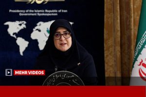 صفحه اصلی کُری فوتبالی خبرنگاران در نشست خبری سخنگوی دولت