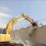 ببینید | تخریب دیوار زندان رجایی‌شهر کرج با حضور رئیس سازمان زندان‌ها