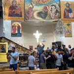 ببینید | انفجار بسته بمب‌گذاری شده در کلیسای مسیحی‌ها در حماه سوریه